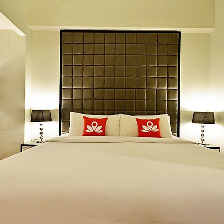 Hotel Diradja Giacarta Esterno foto